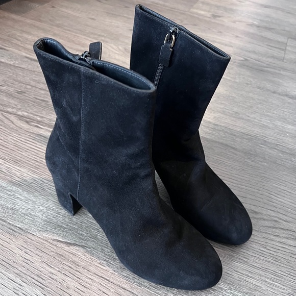 Stuart Weitzman Suede Bootie - Picture 1 of 5